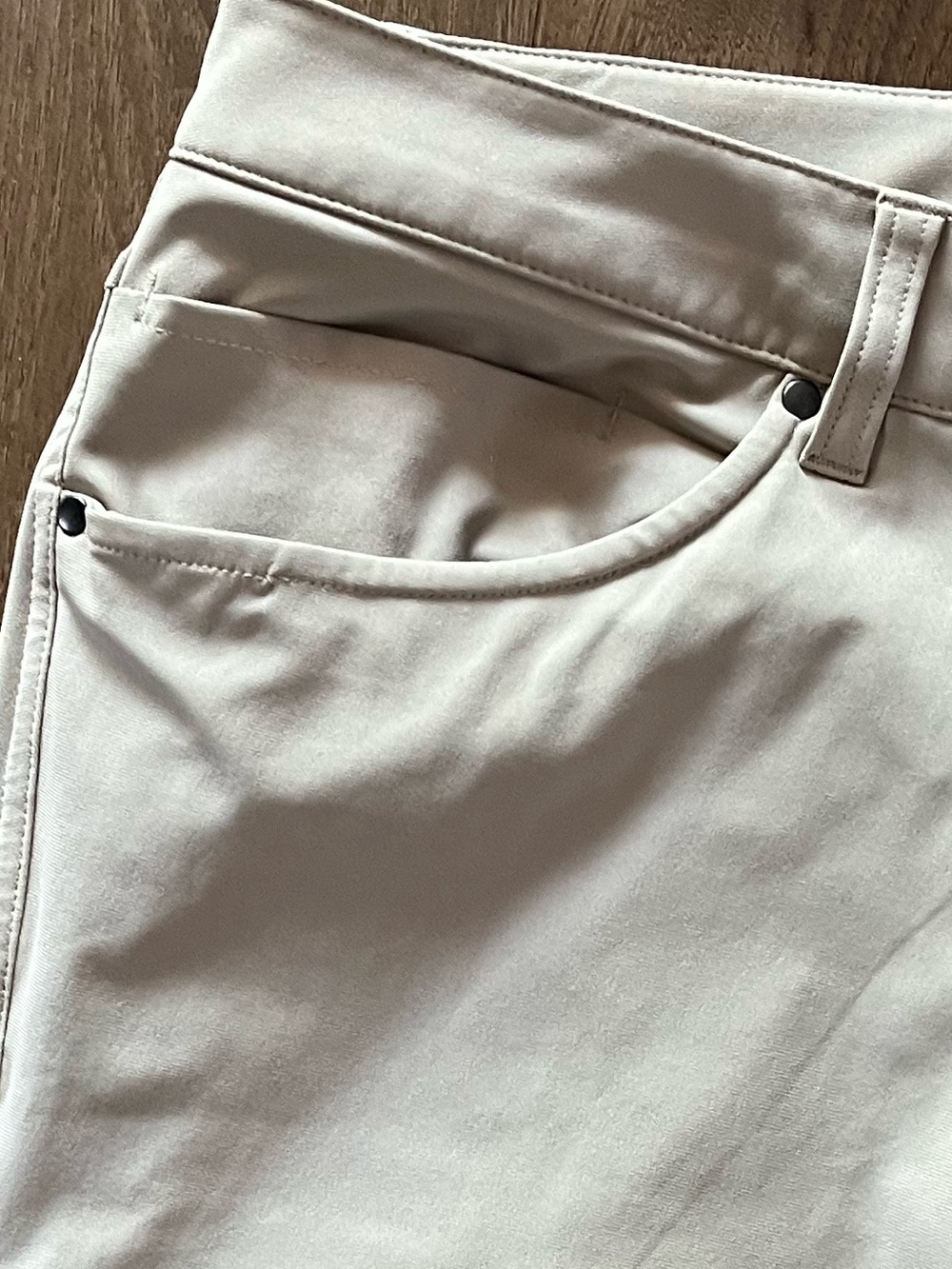 Lululemon ABC Slim Fit Pant 34x32 Warpstreme Khaki Tan Trench 5 Pocket NWOT - Picture 7 of 11